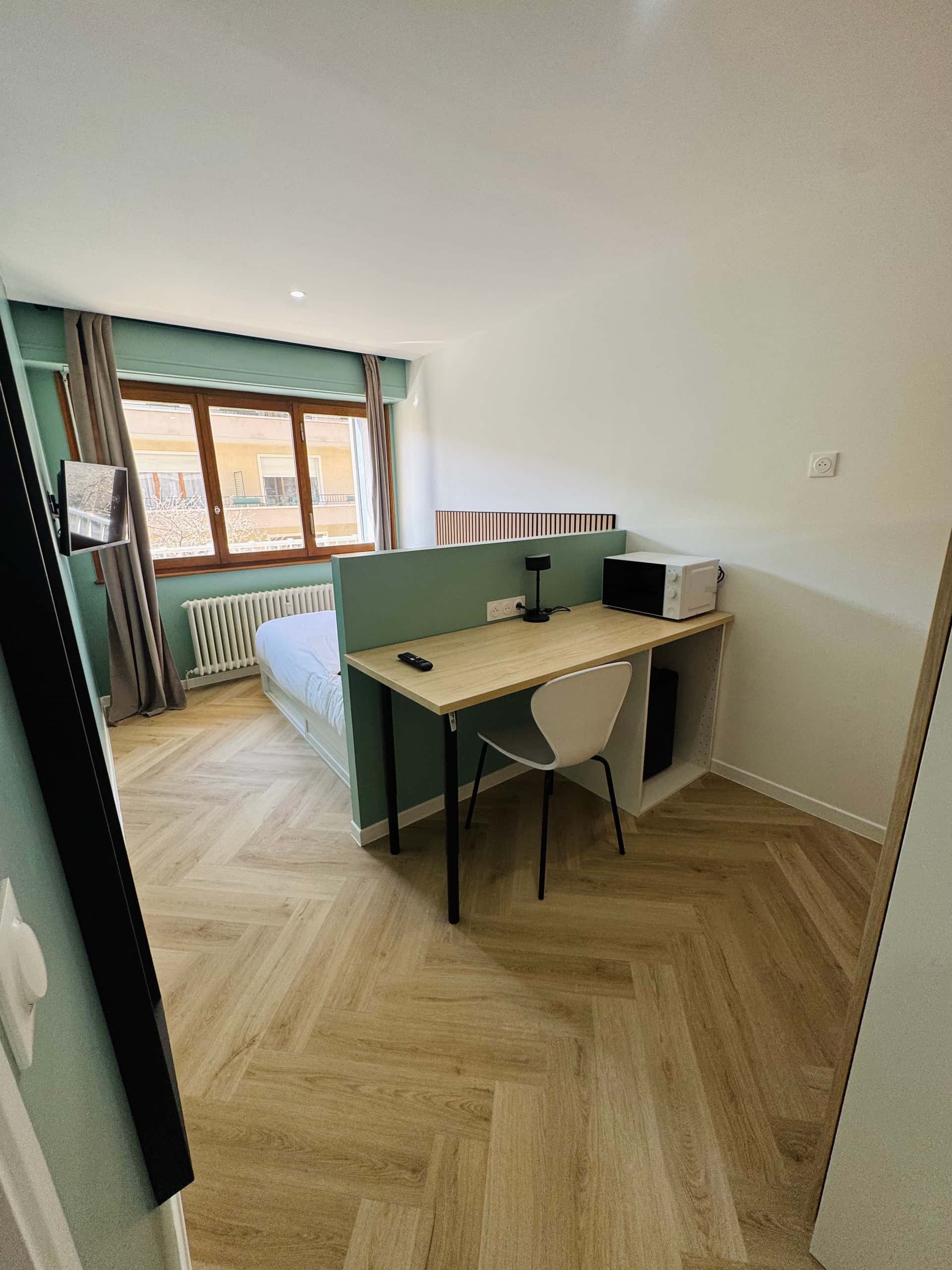 Chambre tout confort en colocation - Plein centre Annemasse