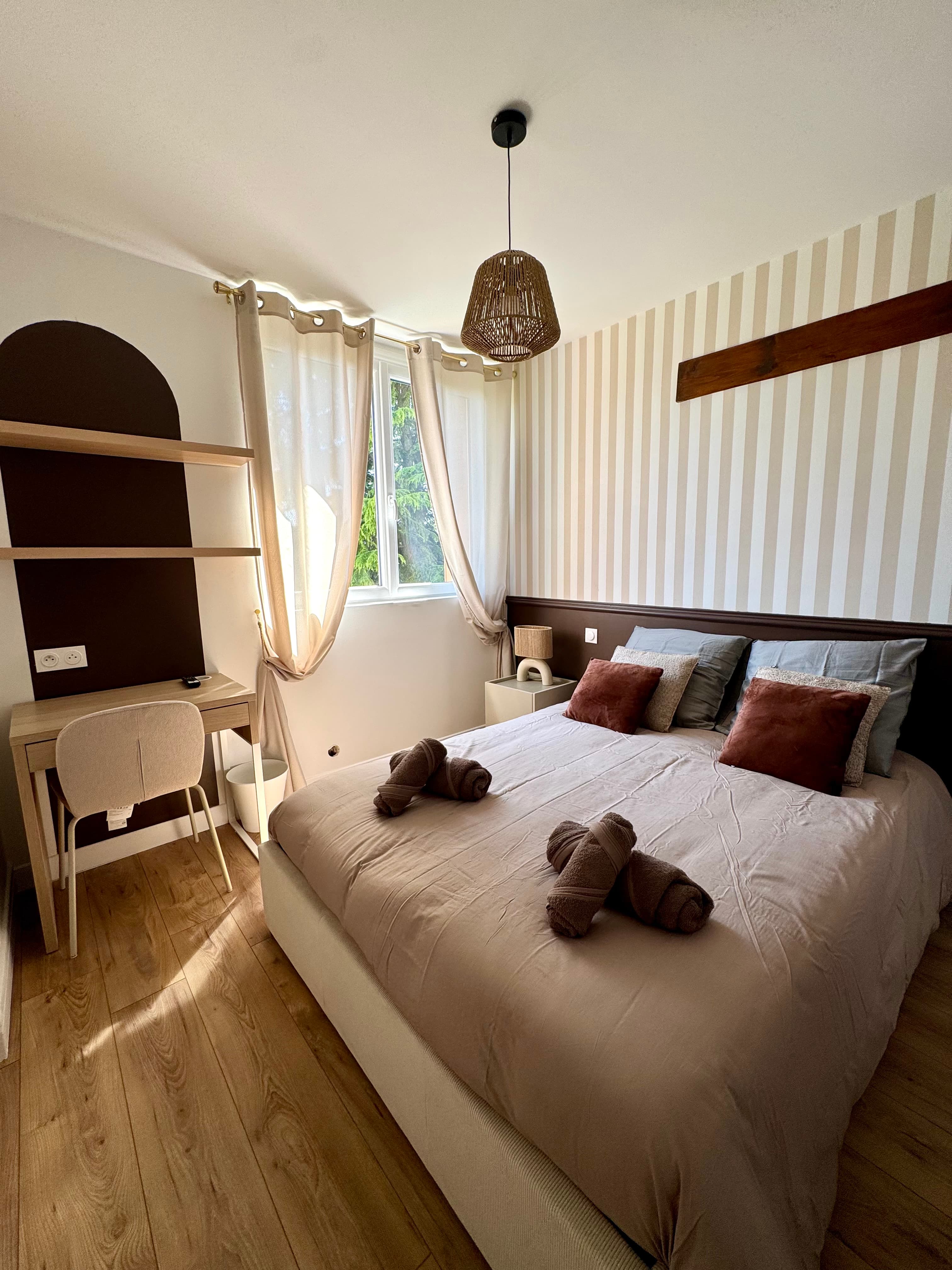 Chambre Neuve 10 mn Gare Annemasse - Genève